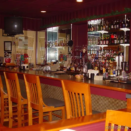 Mayfair Inn 