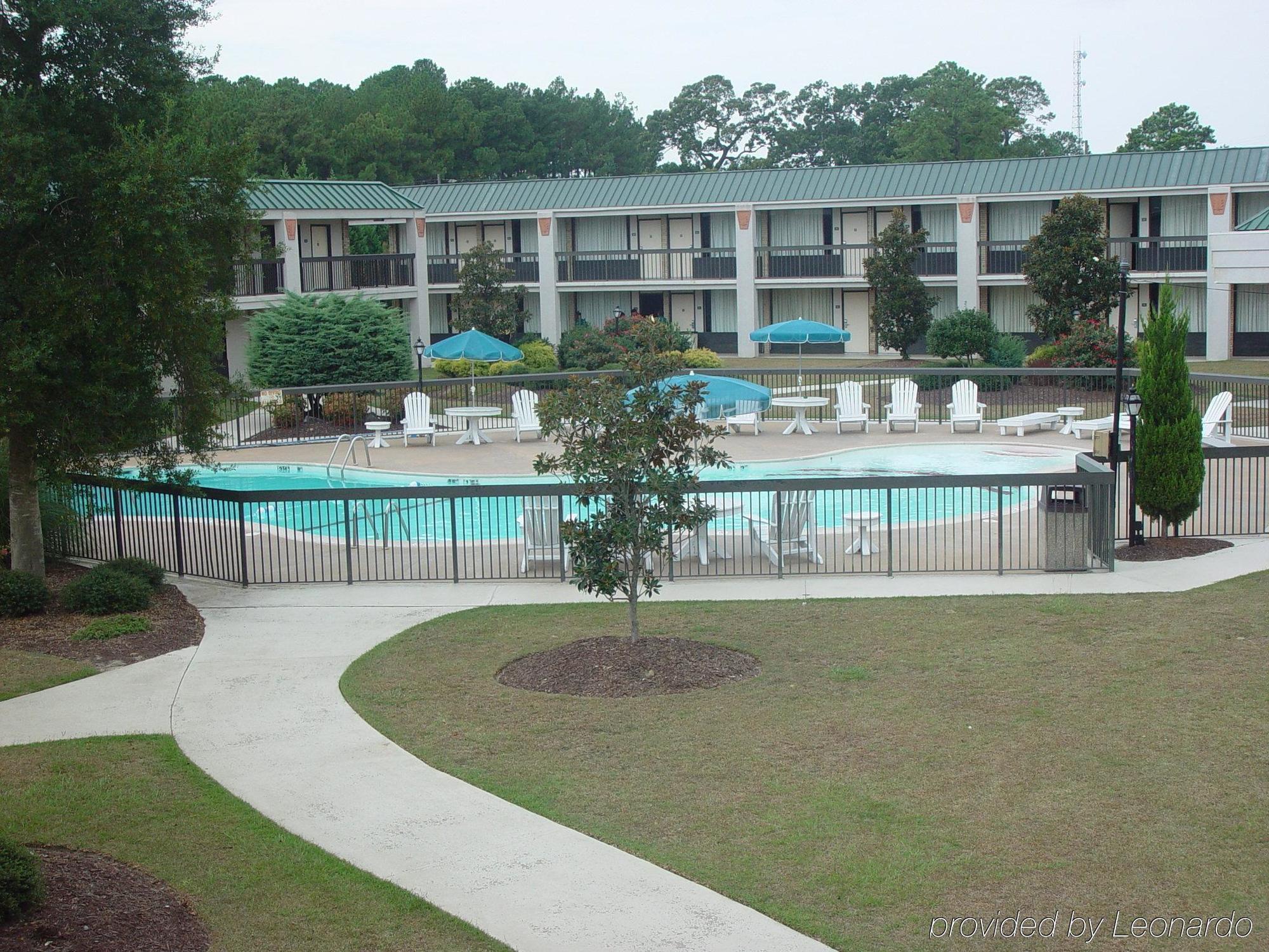 Mayfair Hotel Williamston